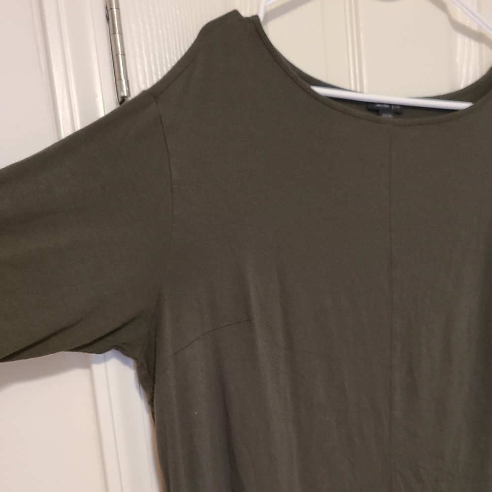 J. Jill Wearever Collection 3/4 Sleeve Shirt with Small Slits on Bottom - Picture 5 of 5